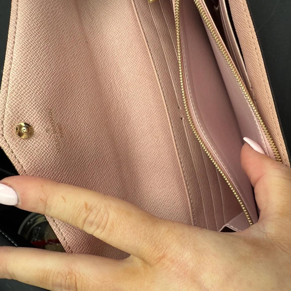 Louis Vuitton Brown Monogram Clutch - Picture 11 of 14